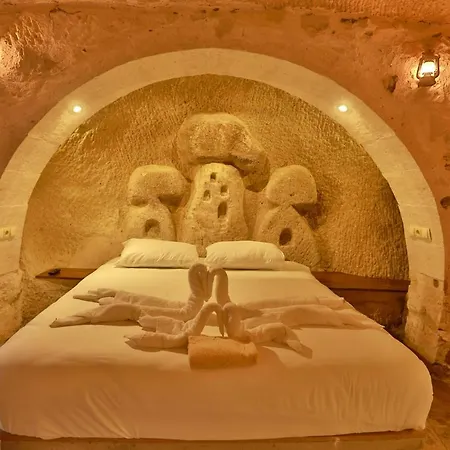 Cappadocia Eagle Cave Hotel