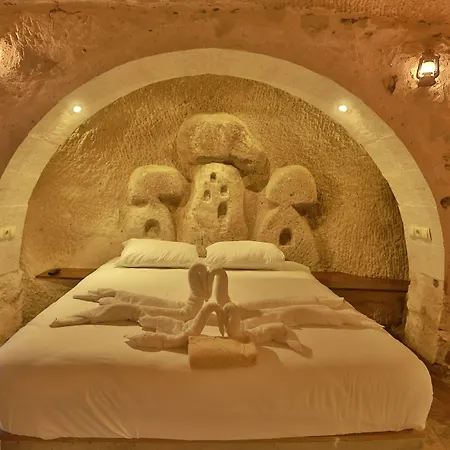 Cappadocia Eagle Cave Ортахисар