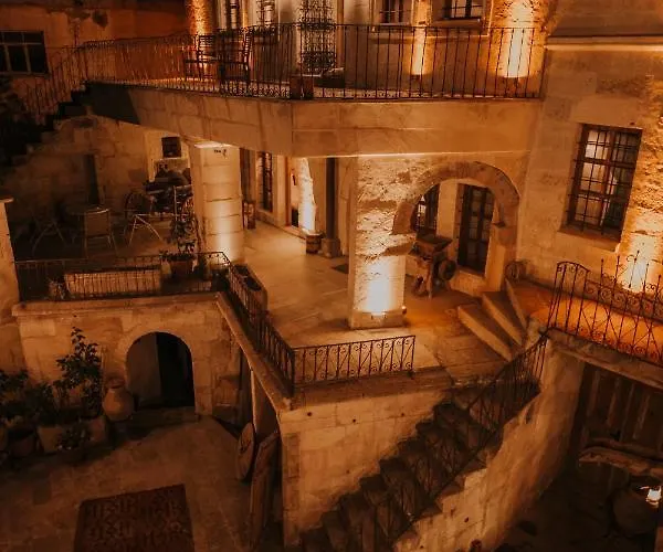 Cappadocia Eagle Cave מלון Ortahisar