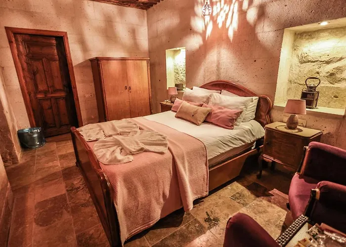 מלון Cappadocia Eagle Cave