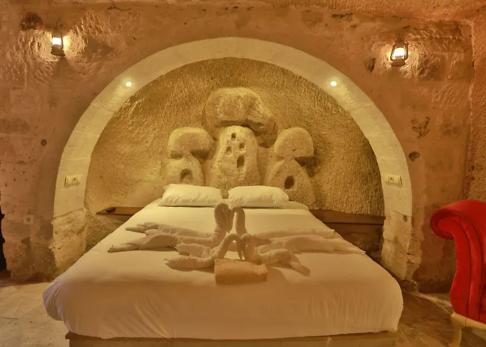 Cappadocia Eagle Cave Ortahisar